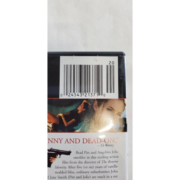 Mr & Mrs Smith DVD 2005 Widescreen Brad Pitt & Angelina Jolie with Slipcover - Picture 4 of 7